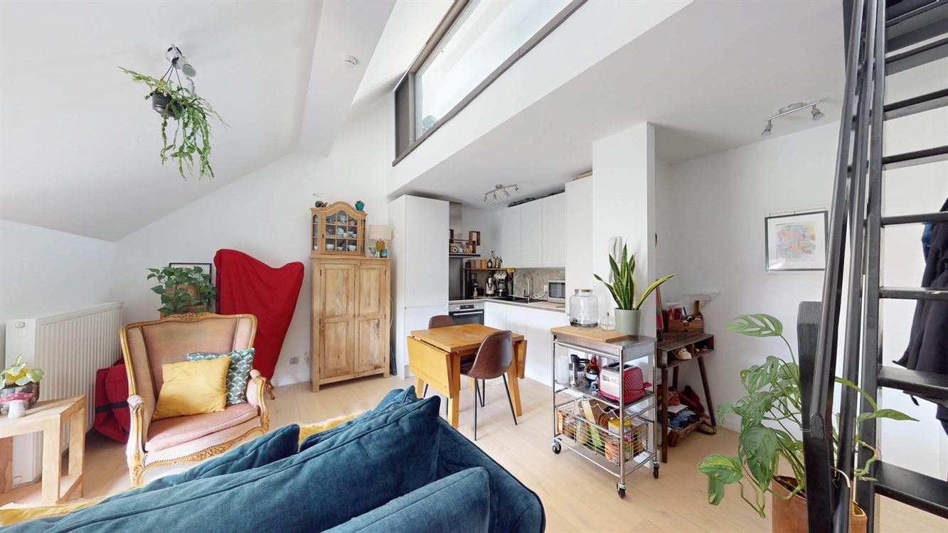 Magnifique appartement au 3eme et dernier étage sans ascenseur.