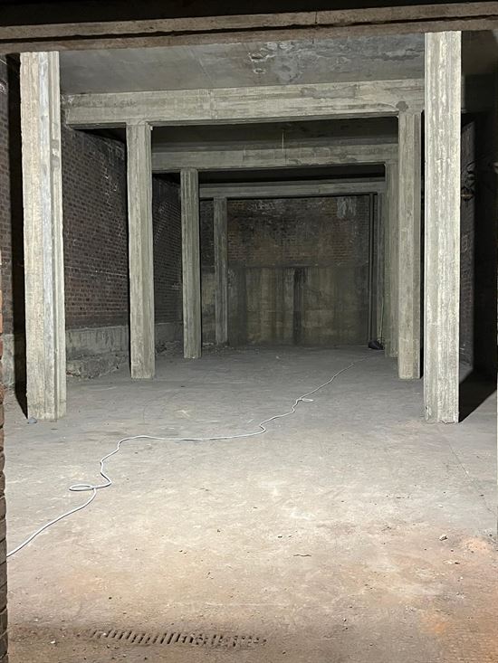 Pas de stockage voitures !!!! Entrepot de stockage de 120m².