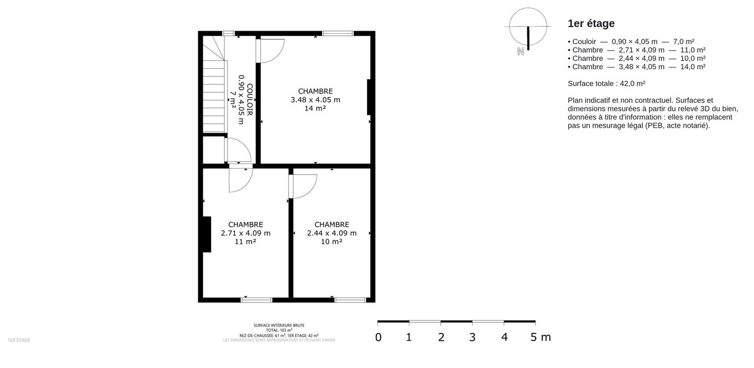 Splendide maison trois chambres, trois facades, garage et jardin.