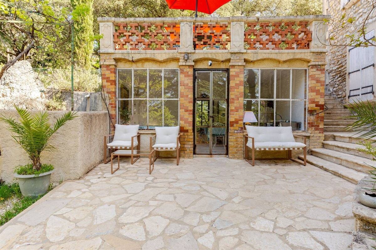 Image 6 : Propriété de caractère à 26 110 NYONS (France) - Prix 1.250.000 €