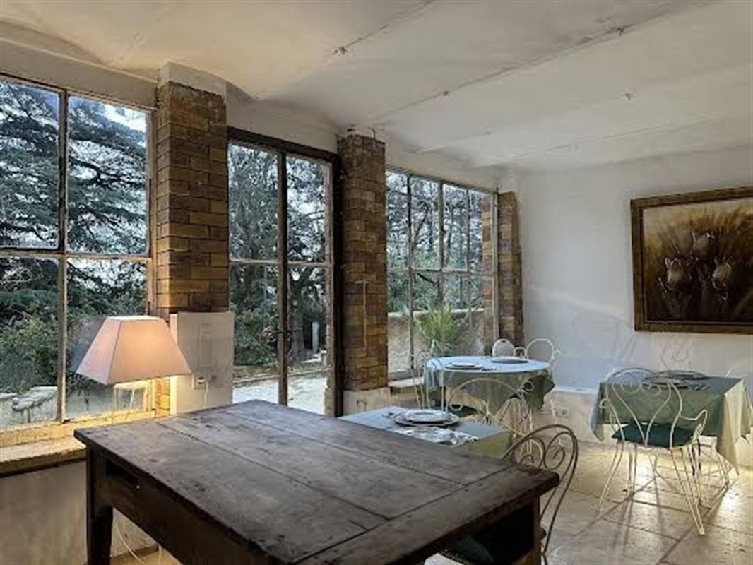 Image 8 : Propriété de caractère à 26 110 NYONS (France) - Prix 1.250.000 €