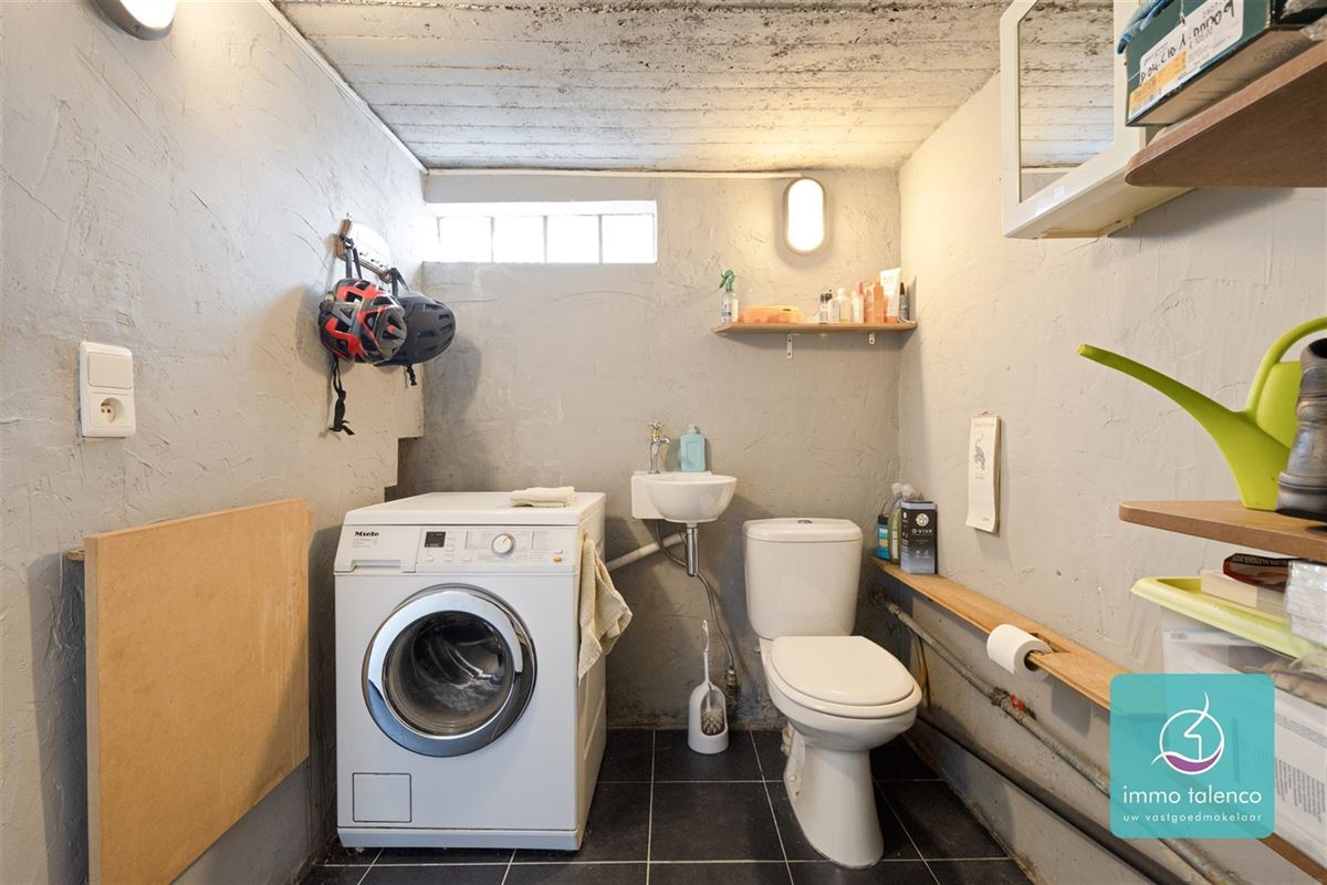 Image 19 : Propriété de caractère à 9550 HERZELE (Belgique) - Prix 435.000 €