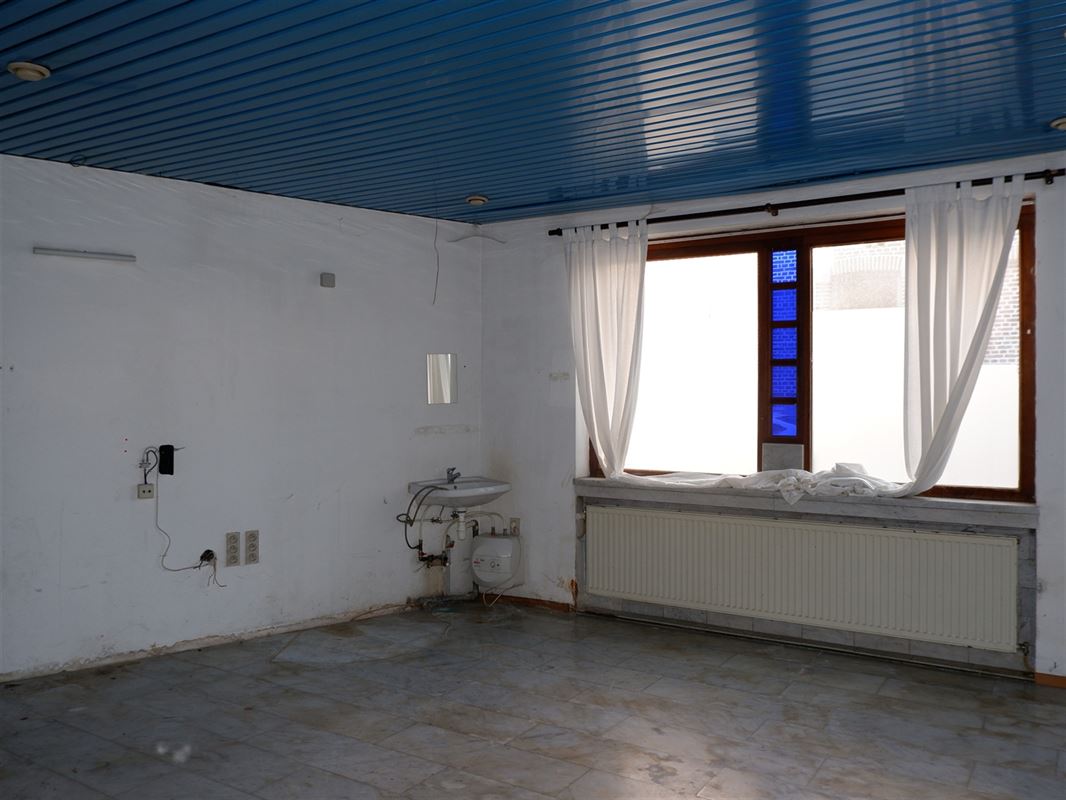 Foto 14 : Gemengd gebouw te 3800 SINT-TRUIDEN (België) - Prijs € 475.000