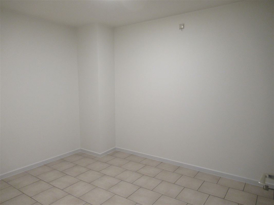 Foto 14 : Appartement te 3800 SINT-TRUIDEN (België) - Prijs € 900