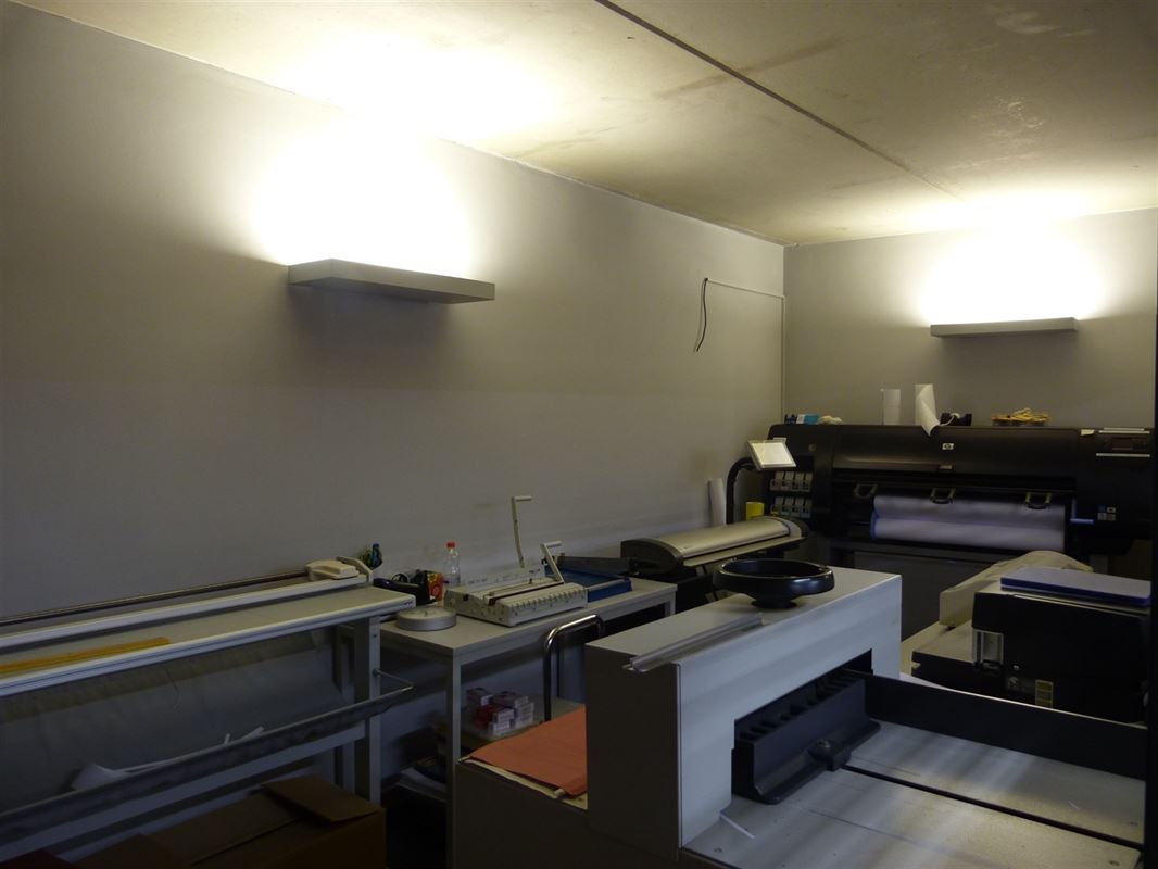 Foto 12 : Winkelruimte te 3800 SINT-TRUIDEN (België) - Prijs € 340.000