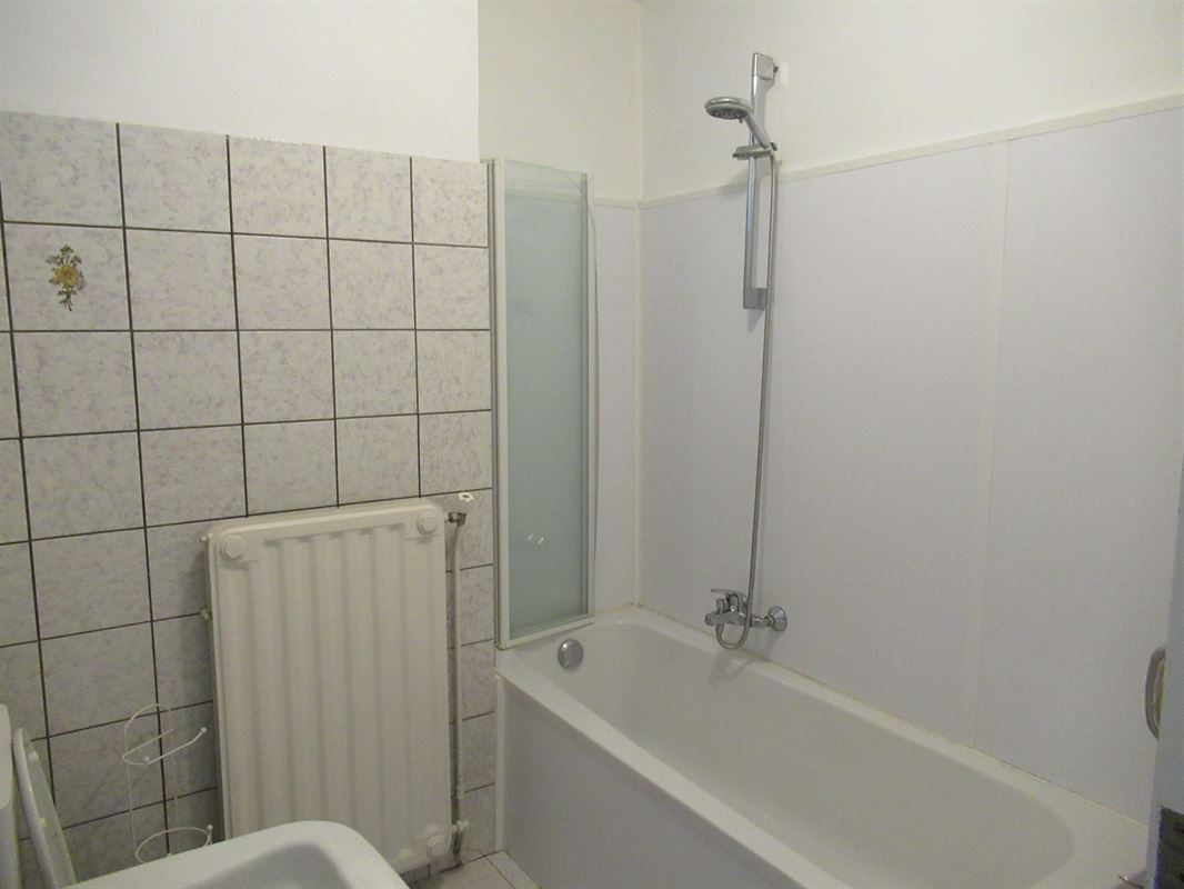 Foto 15 : Stadswoning te 3800 SINT-TRUIDEN (België) - Prijs &euro; 950