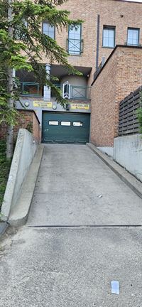 Foto 1 : Parking/Garagebox te 3000 LEUVEN (België) - Prijs € 75 Foto 1 : Parking/Garagebox te 3000 LEUVEN (België) - Prijs € 75