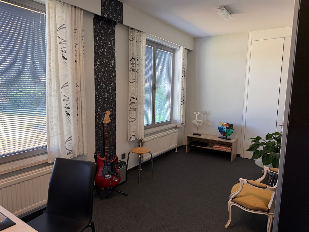 Foto 26 : Huis te 3850 NIEUWERKERKEN (België) - Prijs &euro; 525.000