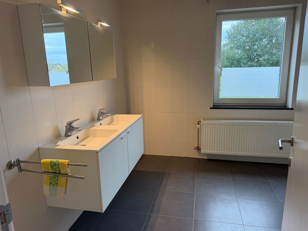 Foto 34 : Half-open bebouwing te 3800 ZEPPEREN (België) - Prijs &euro; 340.000