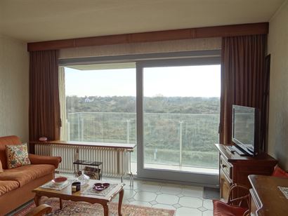Res. De Nereiden E 0505 - Zonnig appartement met slaapkamer - Fantastisch open zicht op de duinen van op de vijfde verdieping - Inkom met vestiaire - ...