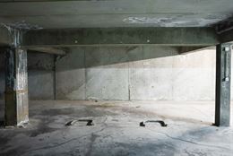 Res. Zonneschijn Parking 15 - Overdekte parkeerplaats op niveau -1 - Centraal gelegen in de Franslaan - Afmetingen: 2,20 x 5,10 m...