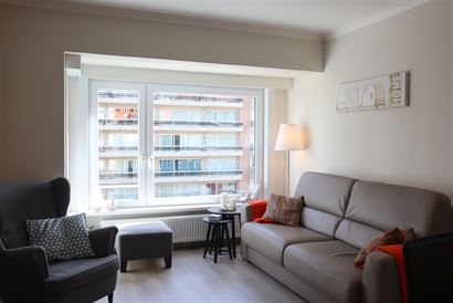 Ter Duinen 0302 - Appartement rénové et fini avec une chambre à coucher - Situation ensoleillé au troisième étage dans la Franslaan - Hall d'ent...