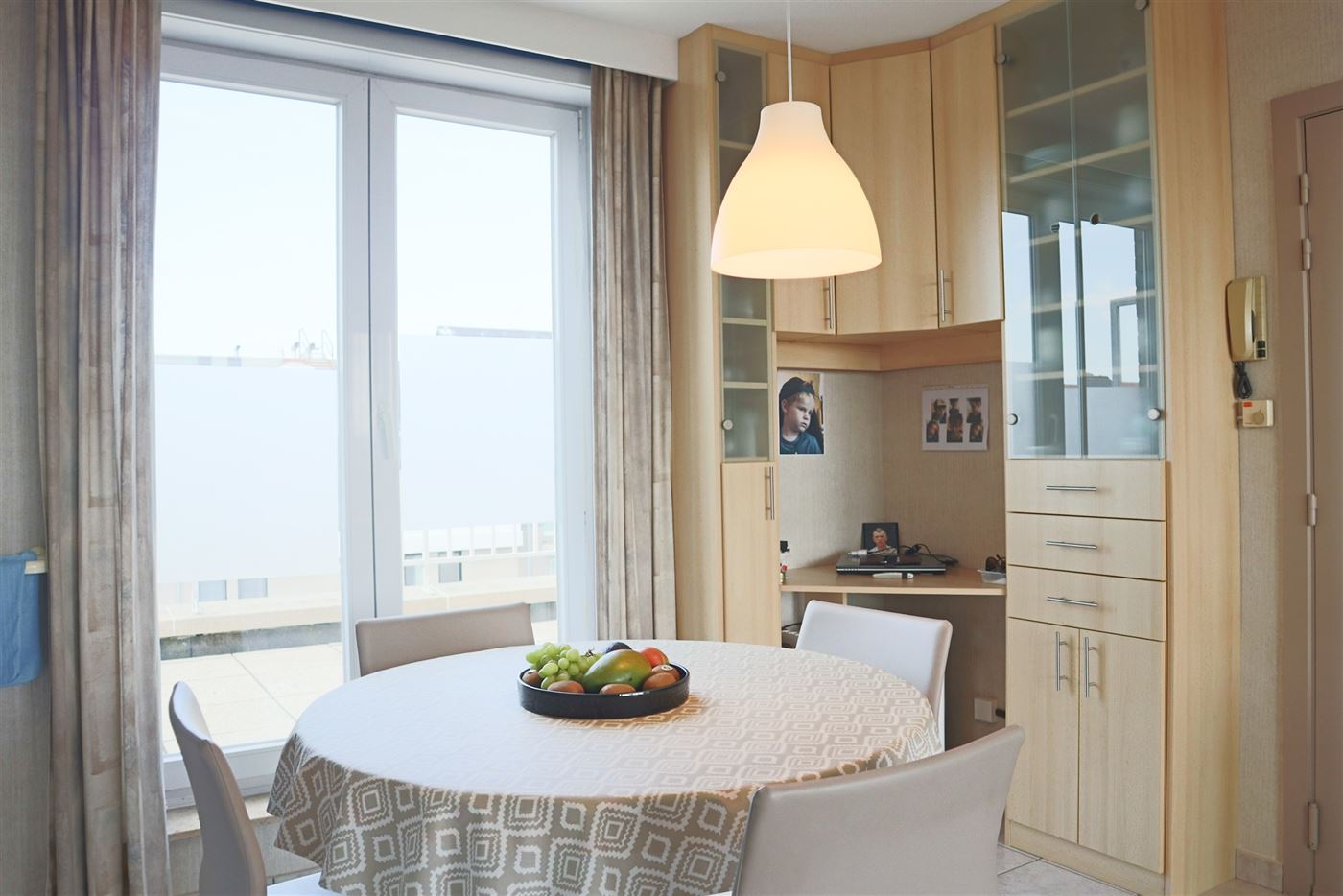 Res. Panorama C1 C601 - Zonnig dakappartement met fantastisch open zicht op de Simli - Gelegen op de zesde verdieping - Leefruimte met open keuken - D...