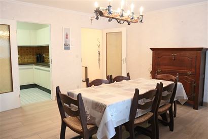 Res. Verona C103 - Op te frissen ruim appartement met twee volwaardige slaapkamers - Zonnig gelegen in de Franslaan - Inkom met toilet - Leefruimte me...