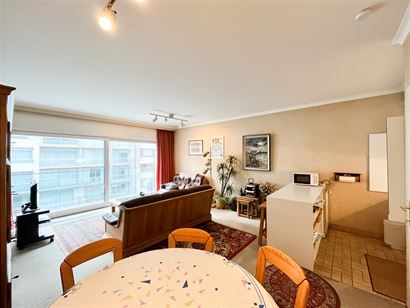 Res. Ambassade E 0402 - Appartement avec 2 chambres à coucher situé au 4-iéme étage au côté ensoleillée au Albert I laan - Hall d'entrée avec ...