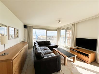 Res. Lotus IV 0104 - Fantastique appartement d'angle avec trois chambres à coucher - Vue sur le chenal du port et la Lombardsijdestraat - Entrée ave...
