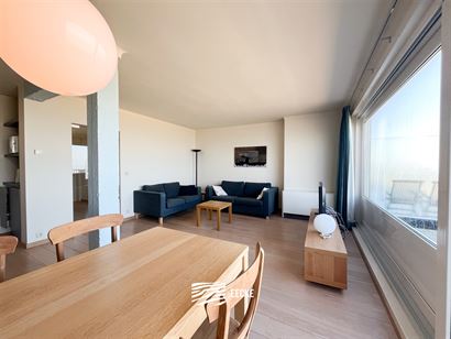 Res. Beaulieu 0802 - Appartement avec deux chambres à coucher et grand terrasse - Vue imprenable sur mer et l'estacade du huitième étage - Hall d'e...