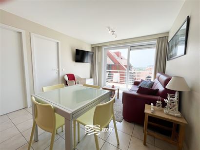 Gezellig zonnig appartement met slaapkamer
Gelegen op de achtste verdieping in de Franslaan

Inkom
Badkamer met douche, toilet en lavabo
Zonnige ...