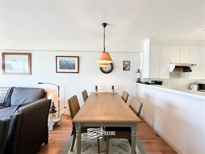 Res. Mermaid 0602 - Appartement confortable avec deux chambres à coucher - Vue fantastique sur la mer depuis le sixième étage - Entrée - Séjour a...