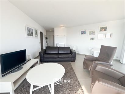 Res. Den Oever V 0706 - Prachtig hoekappartement met slaapkamer en slaaphoek - Magnifiek zicht op zee en op het staketsel van op de zevende verdieping...