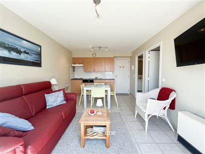 Gezellig zonnig appartement met slaapkamer
Gelegen op de achtste verdieping in de Franslaan

Inkom
Badkamer met douche, toilet en lavabo
Zonnige ...