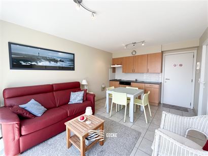 Gezellig zonnig appartement met slaapkamer
Gelegen op de achtste verdieping in de Franslaan

Inkom
Badkamer met douche, toilet en lavabo
Zonnige ...