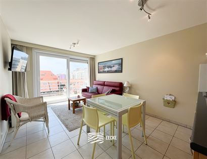 Gezellig zonnig appartement met slaapkamer
Gelegen op de achtste verdieping in de Franslaan

Inkom
Badkamer met douche, toilet en lavabo
Zonnige ...