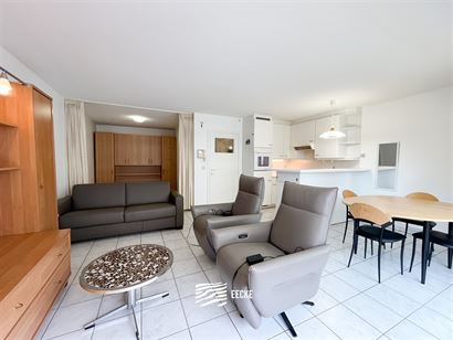 Res. Duinenveld 1B-0103 - Studio spacieux et agréable avec coin chambre à coucher - Situé au premier étage dans la Franslaan - Hall d'entrée avec...