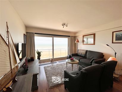 Res. Mermaid 0602 - Appartement confortable avec deux chambres à coucher - Vue fantastique sur la mer depuis le sixième étage - Entrée - Séjour a...