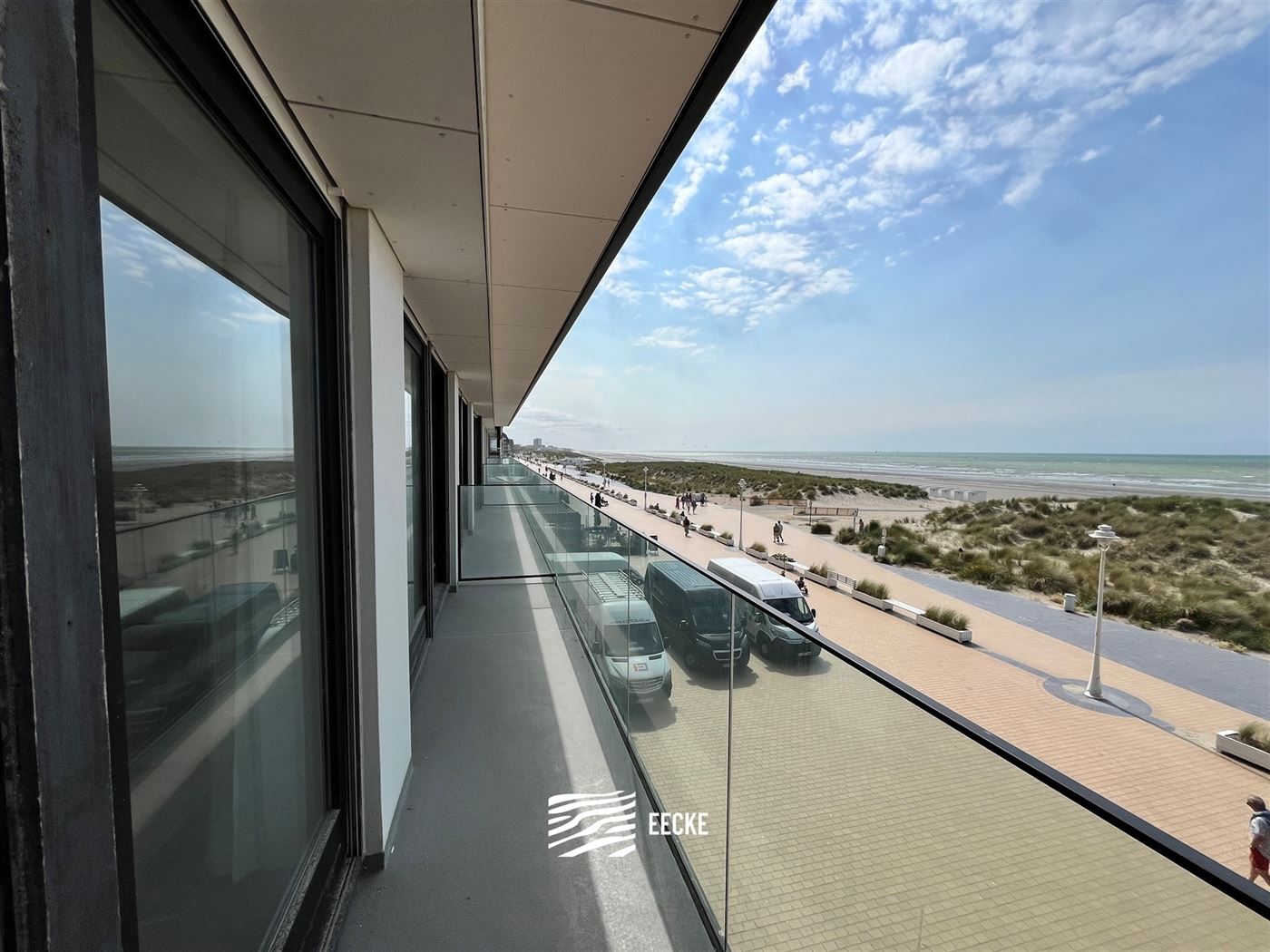 Res. Ambassade B 0202 - Appartement spacieux avec deux chambres et un coin nuit - Magnifique vue sur mer du deuxième étage - Entrée avec coin nuit ...