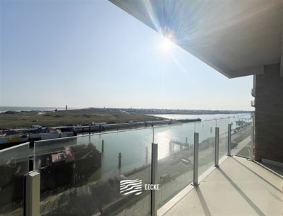 Res. Den Oever V 0706 - Prachtig hoekappartement met slaapkamer en slaaphoek - Magnifiek zicht op zee en op het staketsel van op de zevende verdieping...