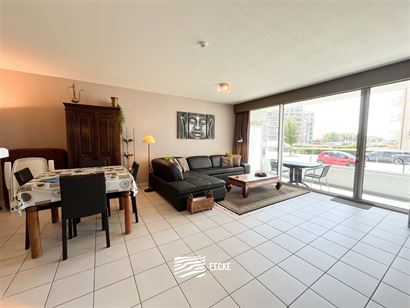 Res. Mosselbank 0003 - Spacieux studio avec coin chambre - Idéalement situé à Nieuwpoort-bad - Hall d'entrée - Salle de bain avec douche, lavabo e...