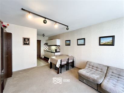 Res. Zonnerust 0403 - Gezellige studio met slaaphoek - Centraal gelegen op de vierde verdieping in de winkelstraat - Inkom met slaaphoek - Open geïns...