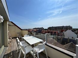 Res. Catamaran 0801 - Uitzonderlijk dakappartement met drie slaapkamers - Prachtig zicht op zee en het Leopoldplein van op de achtste verdieping - Ink...