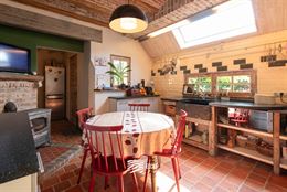 Maison de charme au coeur de Koksijde-Dorp, à quelques pas des commerces, du tennis, de la piscine et de la magnifique réserve naturelle Hoge Blekke...