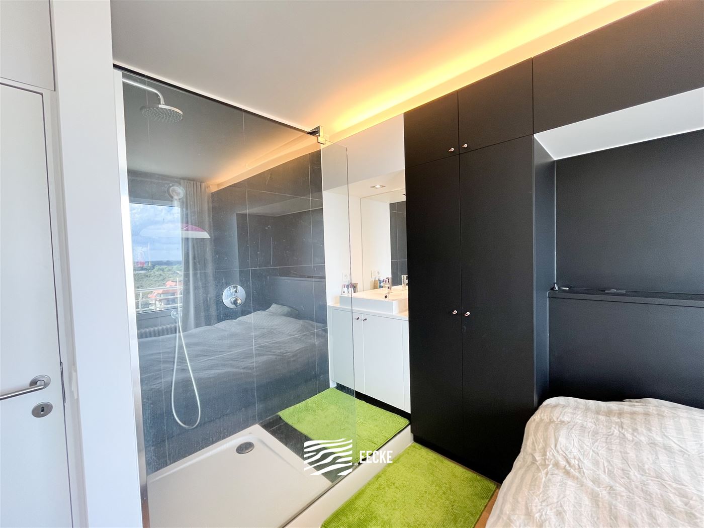 Res. Strand Palace 0904 - Appartement spacieux avec vue fantastique sur la mer depuis le neuvième étage - Rénovation moderne et de qualité - Hall ...