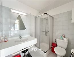 Res. Scorpio A 0101 - Appartement soigné d'une chambre à coucher - Belle vue depuis le premier étage - Entrée - Séjour avec cuisine ouverte - Cha...