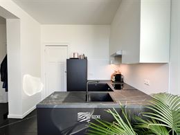 Charmant authentiek appartement met twee slaapkamers in het hartje van Nieuwpoort-Stad - Gelegen op de eerste verdieping in een kleinschalige resident...