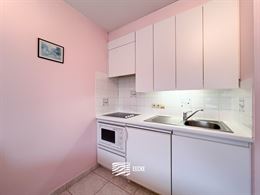 Res. Casino A 0402 - Studio confortable avec coin couchage - Exposition sud dans la rue commerçante au quatrième étage - Hall d'entrée avec coin c...