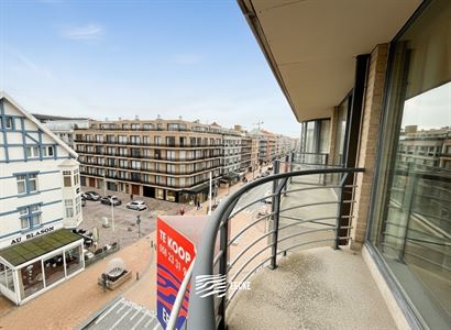 Res. Casino A 0402 - Studio confortable avec coin couchage - Exposition sud dans la rue commerçante au quatrième étage - Hall d'entrée avec coin c...