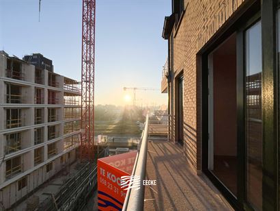 Res. Apollo X F10.04.04 - Appartement met slaapkamer en met zijdelings zeezicht - Gelegen op de vierde verdieping - Inkomhal met gastentoilet - Badkam...