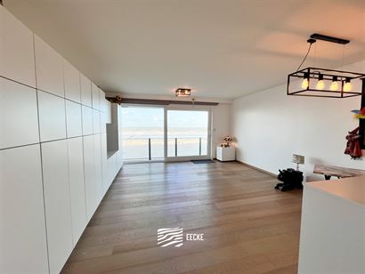 Res. Casino A 0204 - Instapklaar ruim appartement met twee slaapkamers - Gelegen op de tweede verdieping in de klassevolle residentie Casino met front...