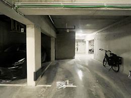 Res. Van Gucht 0301 - Appartement d'angle moderne et prêt à l'emploi - Parking souterrain et cave inclus - Entrée avec toilettes invités - Espace ...