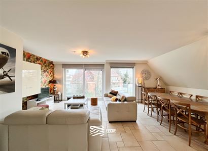 Villa Monet 0201 - Uitzonderlijk ruim duplexappartement met vier slaapkamers - Gelegen in een kleinschalige residentie met zicht op de Simli-wijk - In...