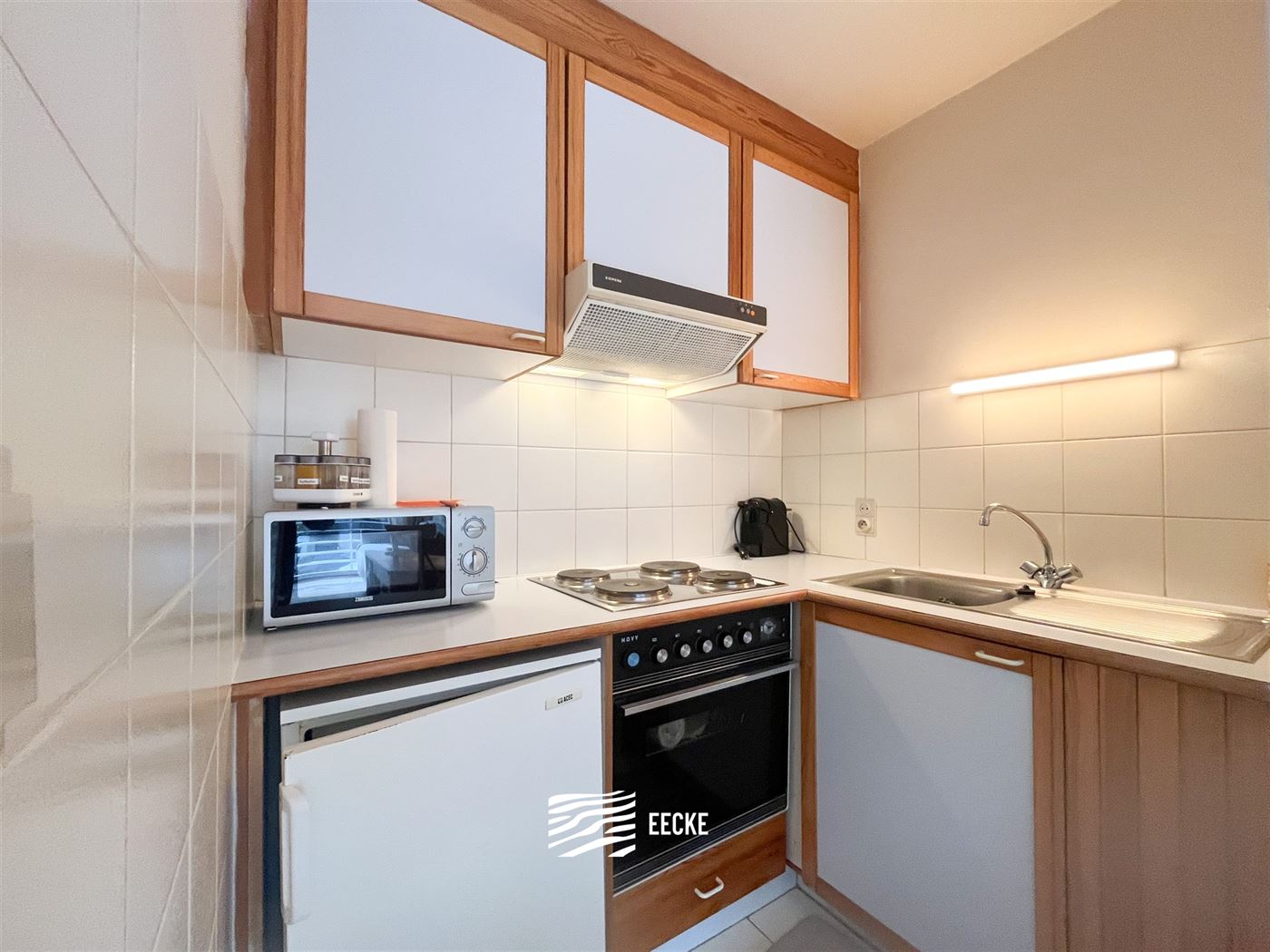 Res. Mermaid II 0102 - Studio confortable au coeur de la rue commerçante - Situé au premier étage - Hall d'entrée avec coin chambre - Salle de bai...