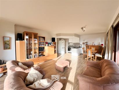 Res. Mithras 0104 - Gezellig zonnig hoekappartement  met twee slaapkamers - Gelegen op de eerste verdieping in de Albert I laan - Inkom met apart toil...