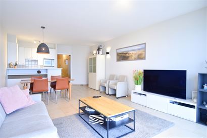 Casino B 0502 - Instapklaar appartement met slaapkamer én slaaphoek in de klassevolle residentie Casino B - Gelegen op de vijfde verdieping met fanta...