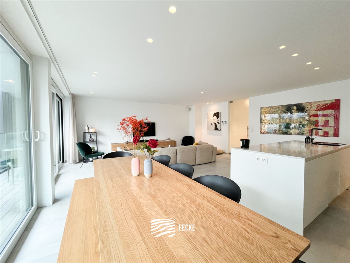 Lectus VI 0101 - Uitzonderlijk ruim appartement met twee slaapkamers en slaaphoek - Gelegen op de eerste verdieping van Residentie Lectus VI - Inkomha...