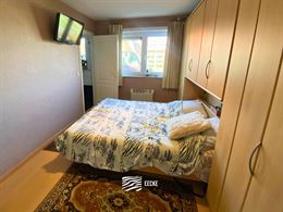 TE HUUR OP JAARBASIS  - Ruim gemeubeld of ongemeubeld appartement - gelegen tussen Nieuwpoort Bad en Nieuwpoort Stad - woonkamer met  ingerichte keuke...