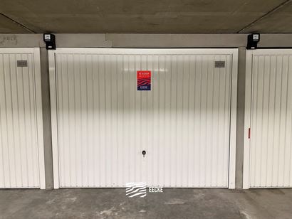 Complexe de garages Franslaan Garage 2035 - Garage fermé à Franslaan - Situation centrale au niveau -2 du complexe de garages - Ascenseur disponible...